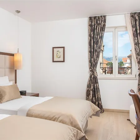 Marmont Heritage (adults Only) 4*