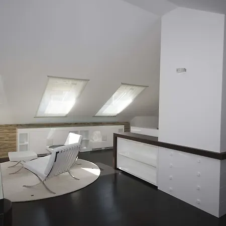 Hotel Marmont Heritage (adults Only)