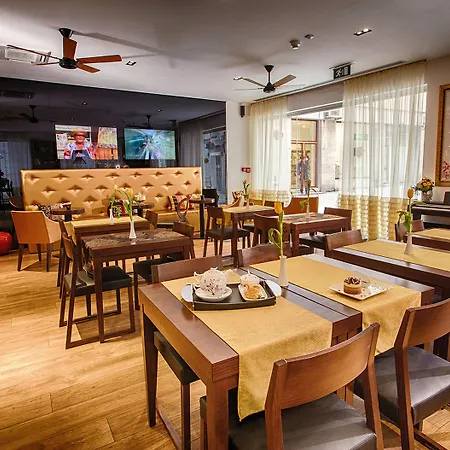 Marmont Heritage (adults Only) سبليت