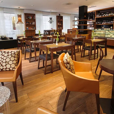 Marmont Heritage (adults Only) 4* Σπλιτ