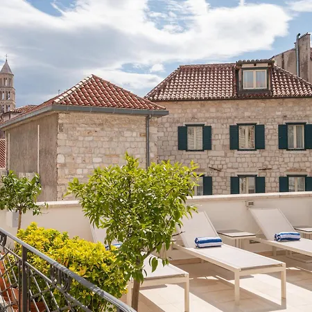 Marmont Heritage (adults Only) سبليت