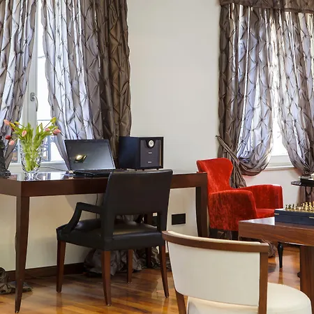 Отель Marmont Heritage (adults Only)