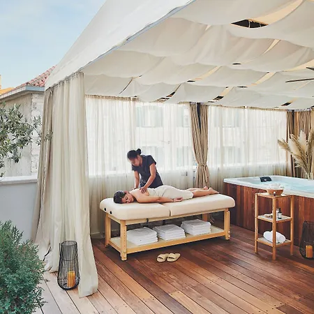 Marmont Heritage (adults Only) سبليت