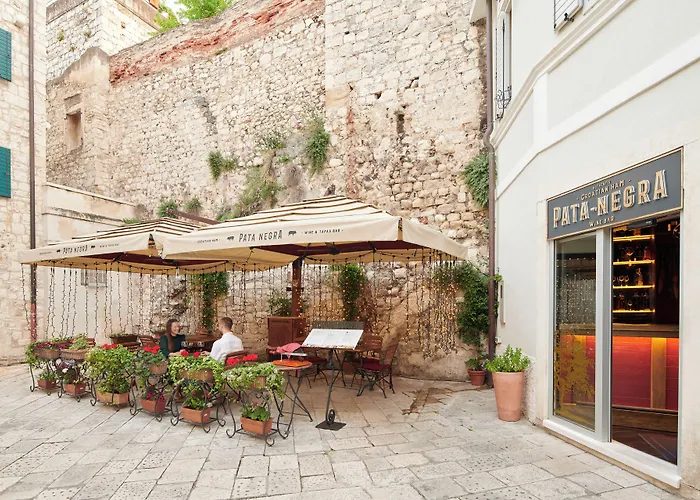 Marmont Heritage (adults Only) Ξενοδοχείο Σπλιτ