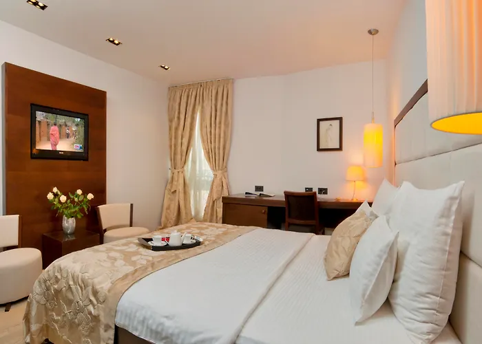 Hotel Marmont Heritage 4*