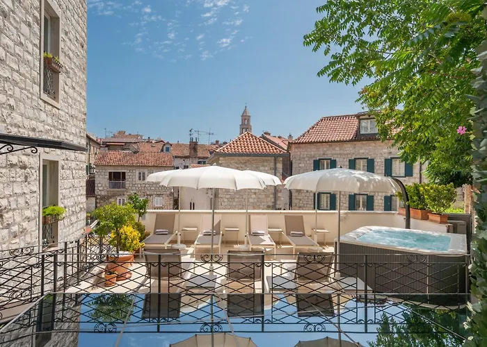 Hotel Marmont Heritage 4*